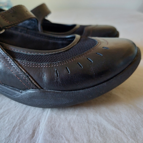 Clarks black leather walking comfort shoes size 6.5 - Picture 5 of 13